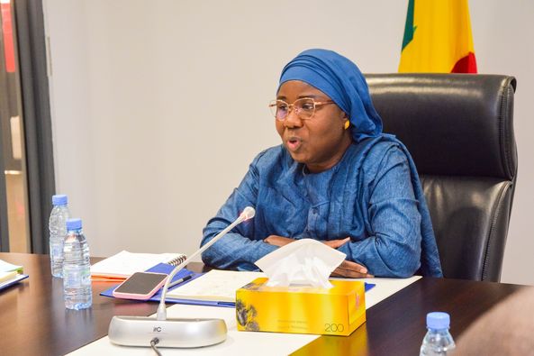 Fatou-Diouf-ministre-des-peches